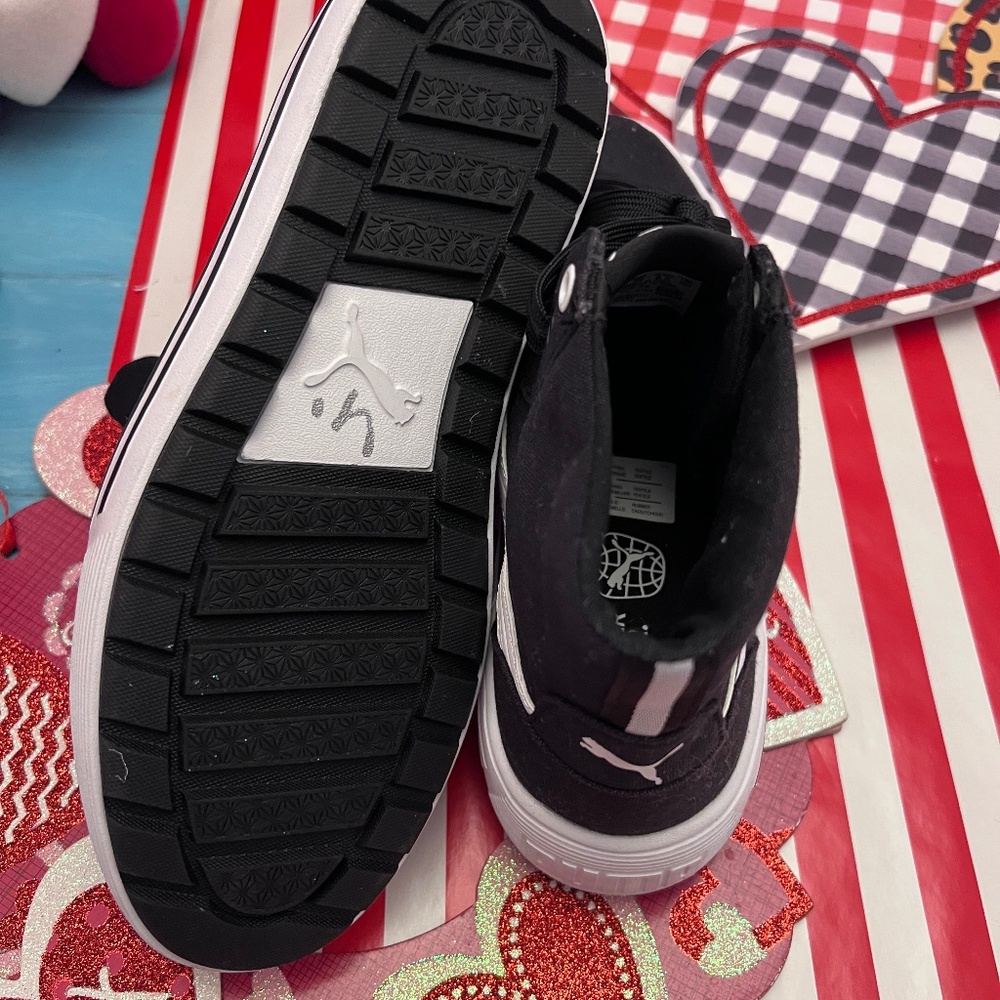 Puma High Top Stacked tennis shoes